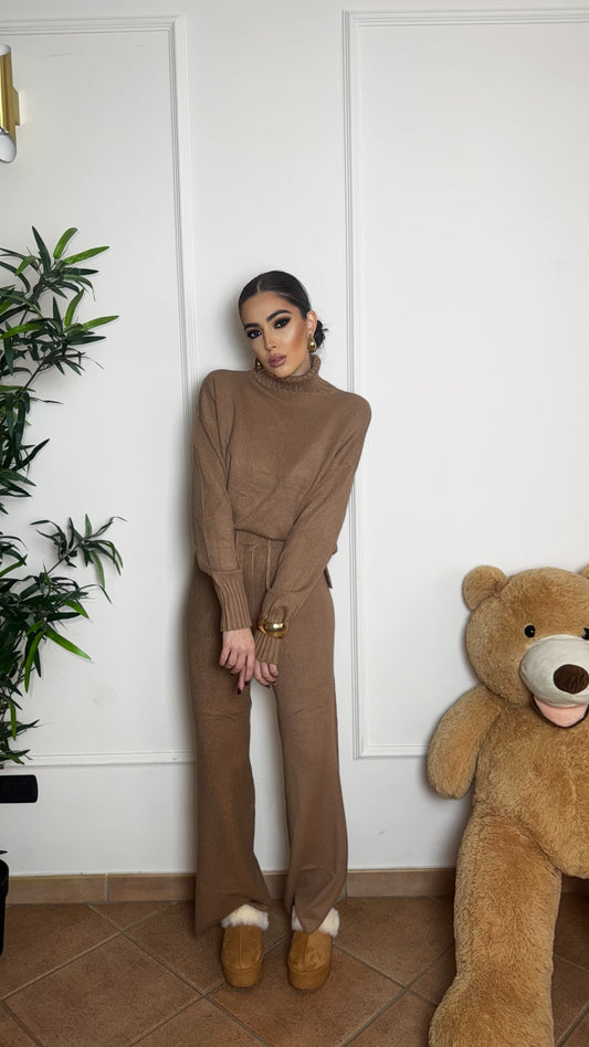 COORDINATO IN MAGLIA CAMEL